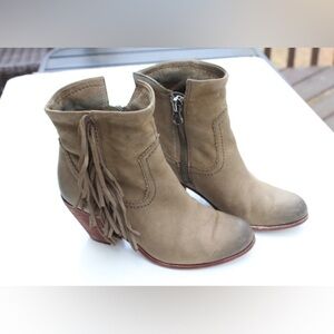 Sam Edelman ankle boots